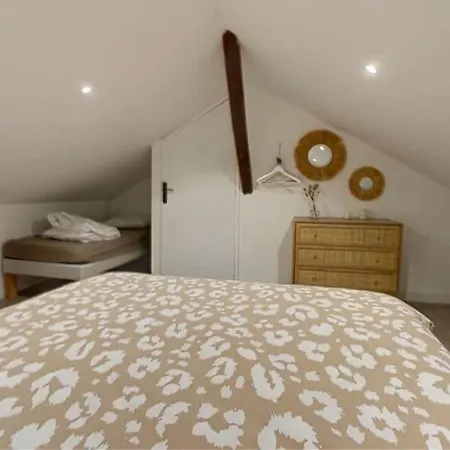 بيت للعطل Domaine Prive Avec Piscine Et Terrain De Petanque Vieville