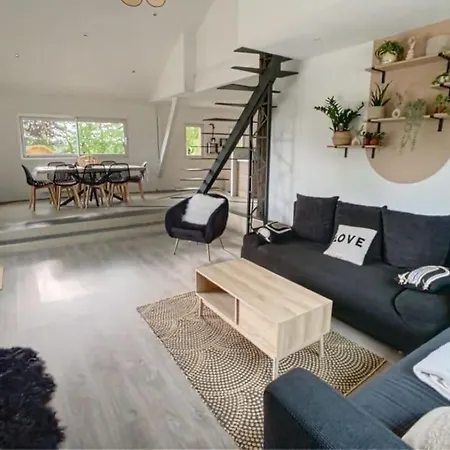 Domaine Prive Avec Piscine Et Terrain De Petanque *