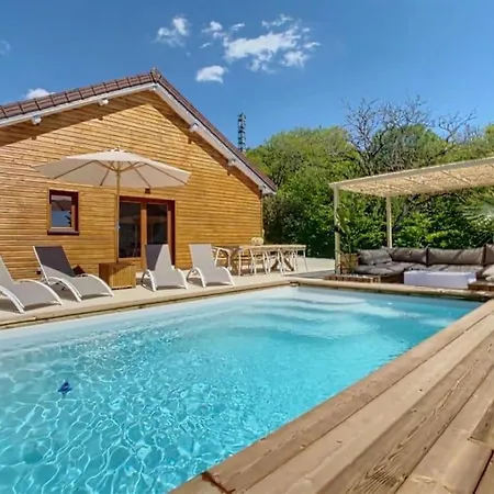 Domaine Prive Avec Piscine Et Terrain De Petanque بيت للعطل Vieville